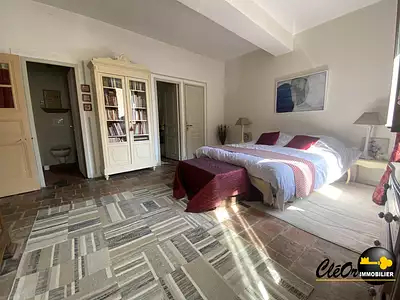 Maison, 243 m²