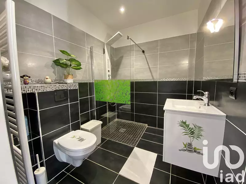 Maison, 310 m²
