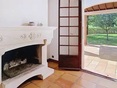 Maison, 250 m²
