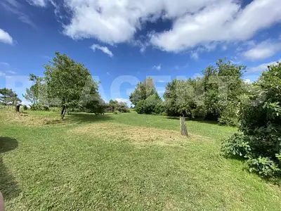 Maison, 225 m²