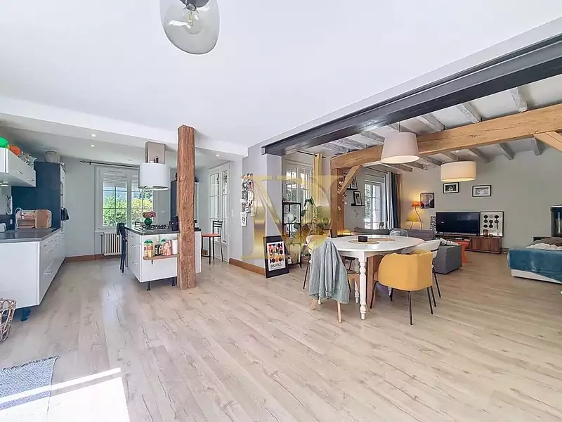 Maison, 148 m²