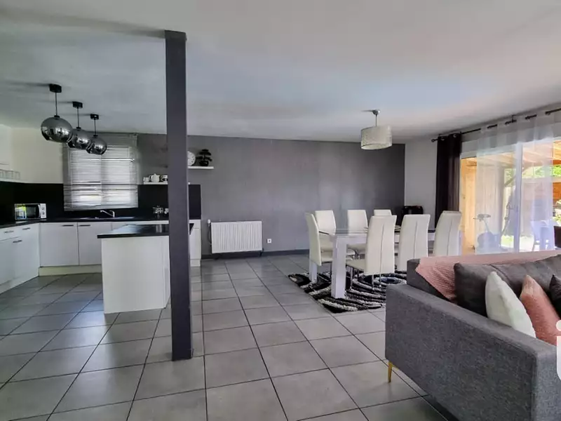 Maison, 123 m²