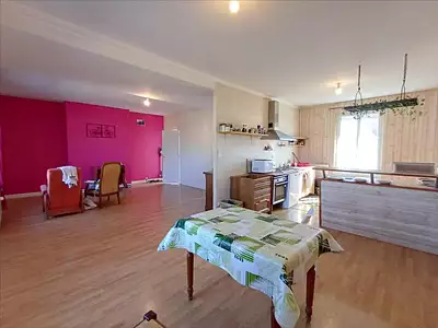 Immeuble, 166 m²