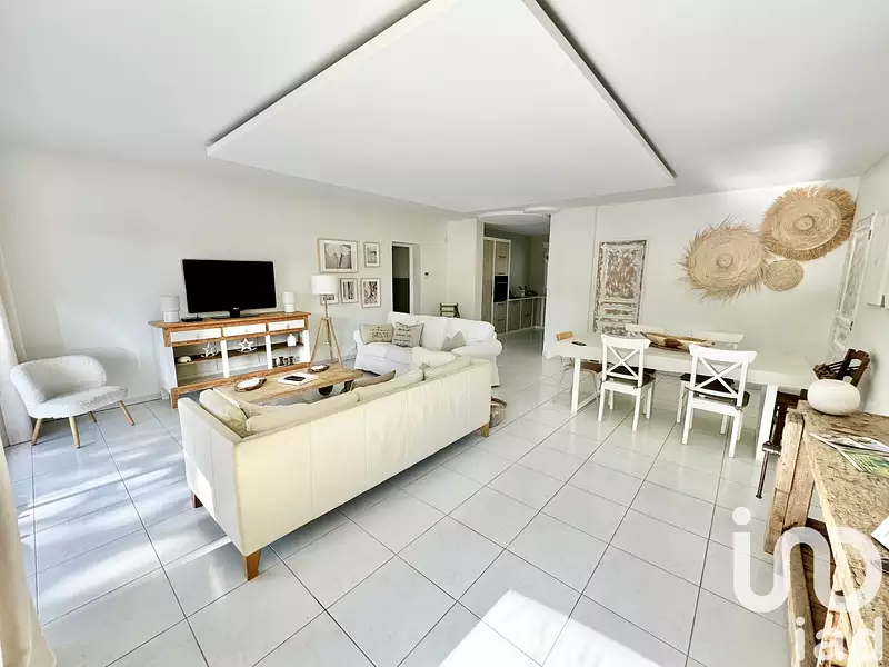 Maison, 165 m²