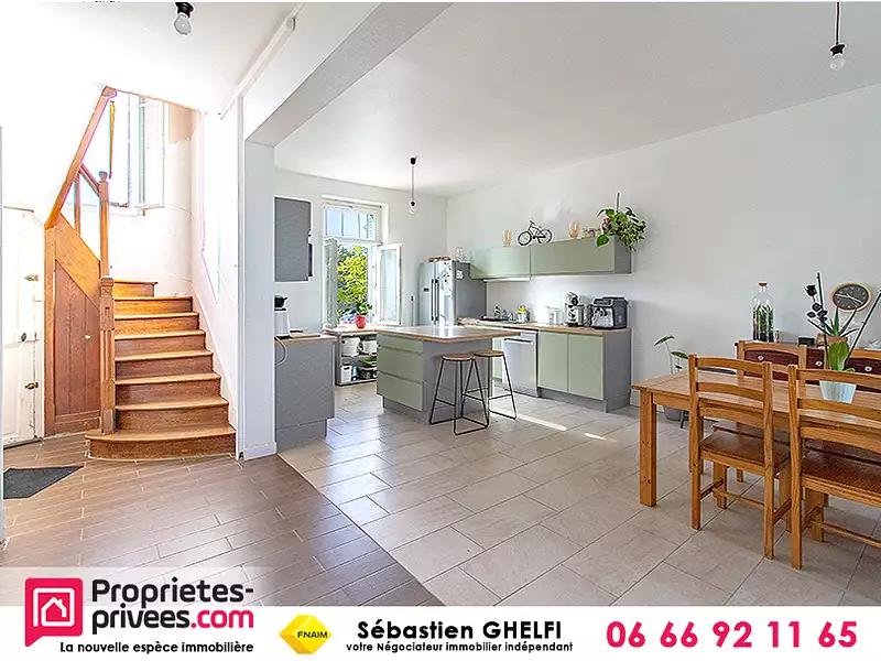 Maison, 115 m²