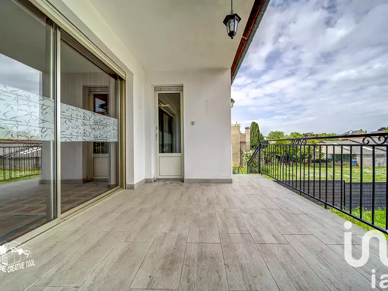 Maison, 180 m²