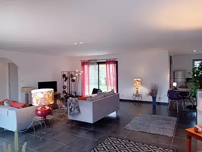 Maison, 140 m²