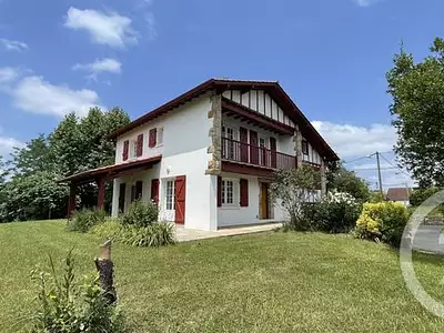 Maison, 138 m²