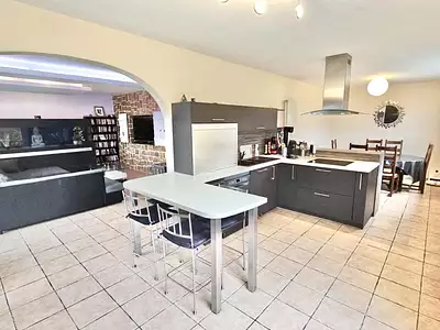 Maison, 285 m²