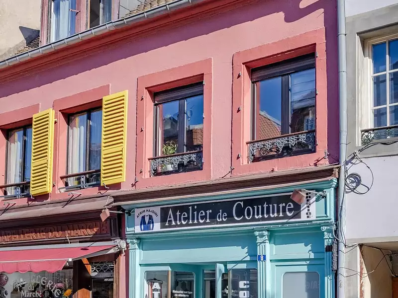 Immeuble, 100 m²
