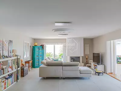 Maison, 220 m²
