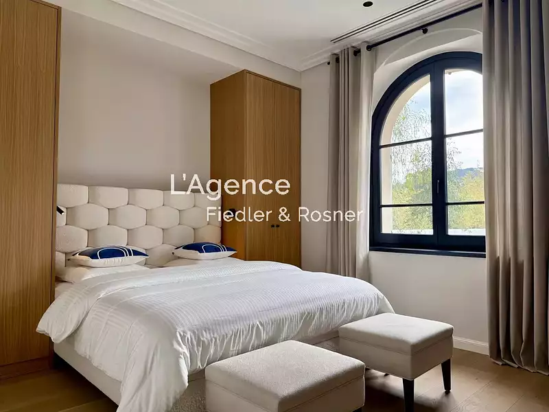 Maison, 265 m²