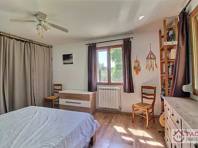 Maison, 177,6 m²