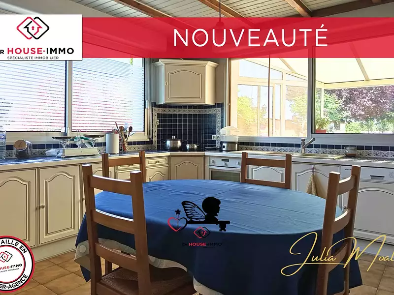 Maison, 196 m²