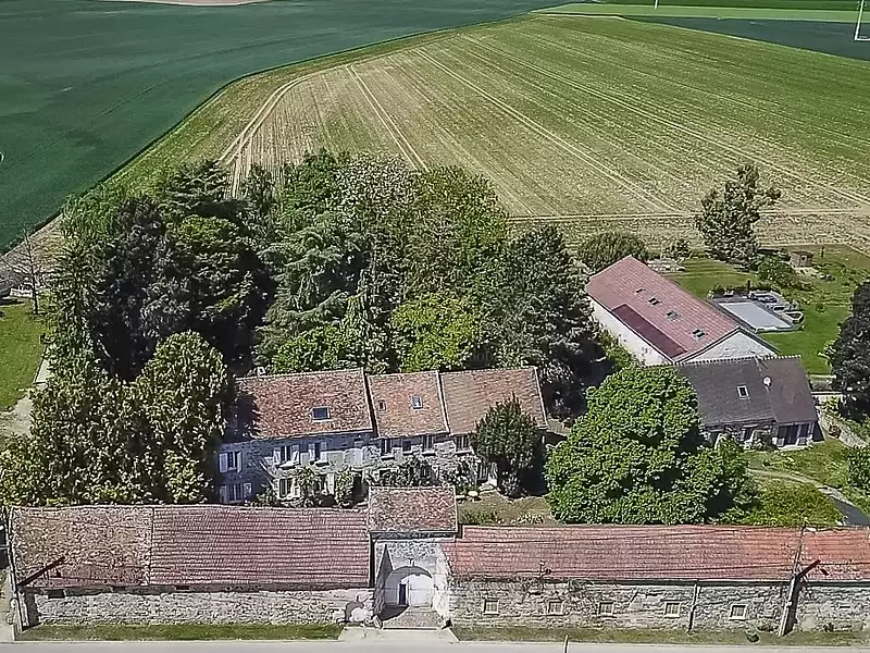 Maison, 382 m²