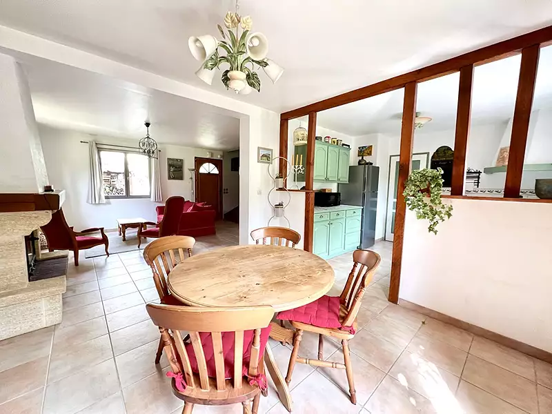 Maison, 107 m²