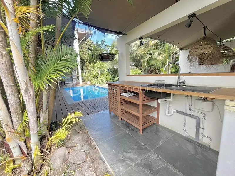 Maison, 143 m²