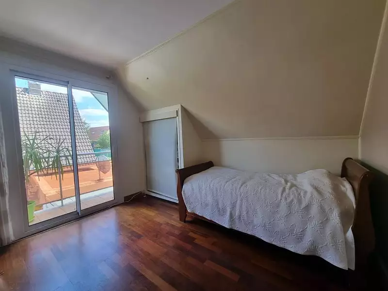 Maison, 93 m²