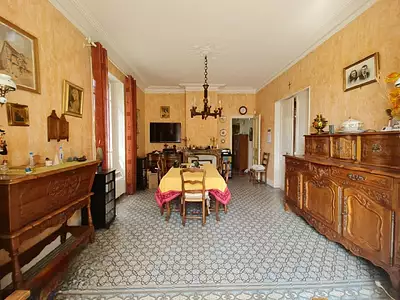 Maison, 330 m²