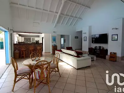 Maison, 178 m²