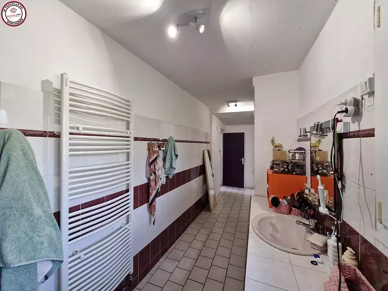 Maison, 195 m²