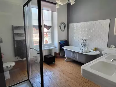 Maison, 240 m²