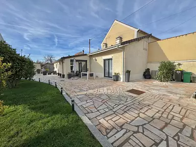 Maison, 93 m²