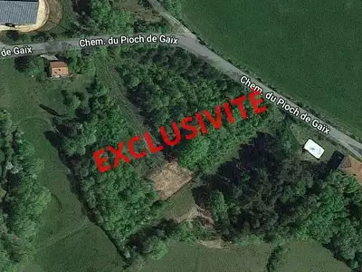 Terrain, 10 750 m²