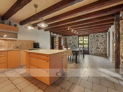 Maison, 342 m²