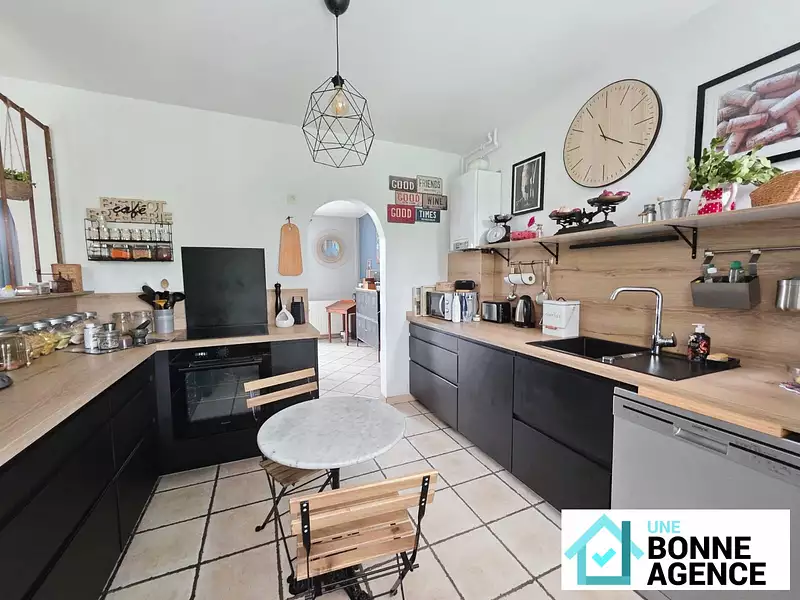 Maison, 145 m²