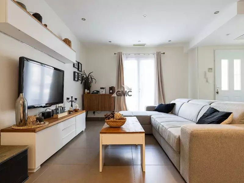 Maison, 119 m²