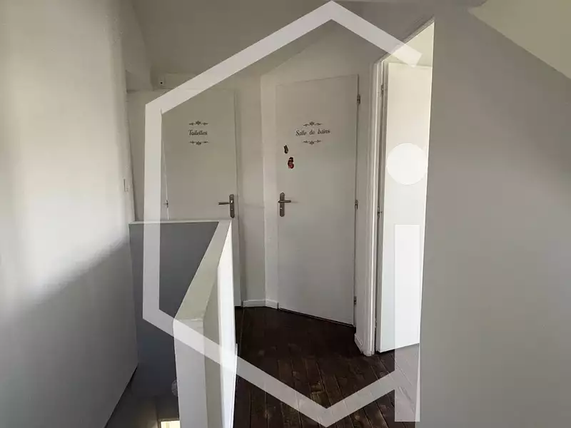 Maison, 83 m²