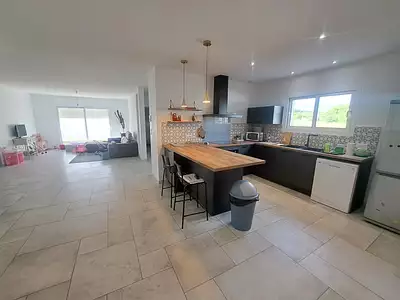 Maison, 143 m²