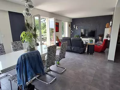 Maison, 151 m²