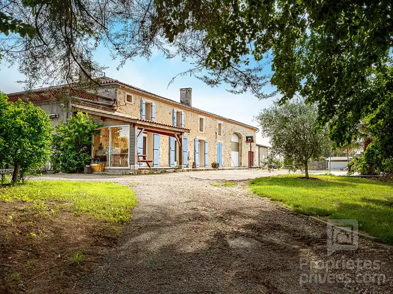 Maison, 280 m²