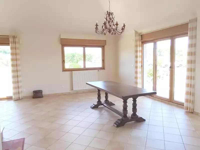 Maison, 163 m²