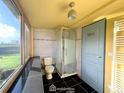 Maison, 215 m²