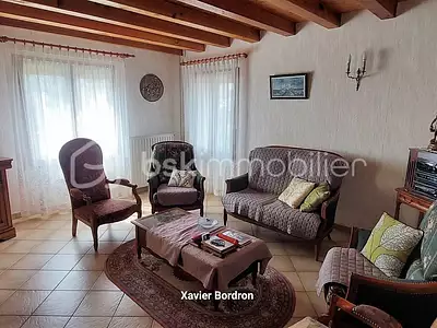 Maison, 164 m²