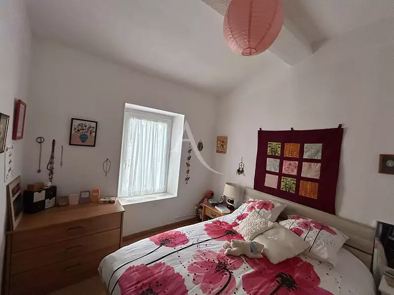 Immeuble, 115 m²