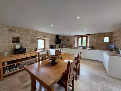 Maison, 166 m²