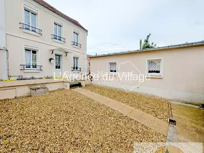 Maison, 197 m²