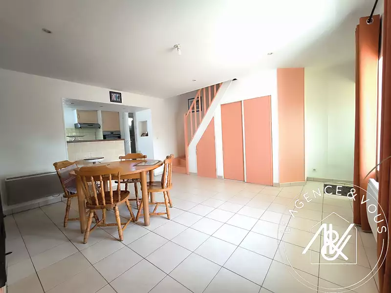 Maison, 75 m²