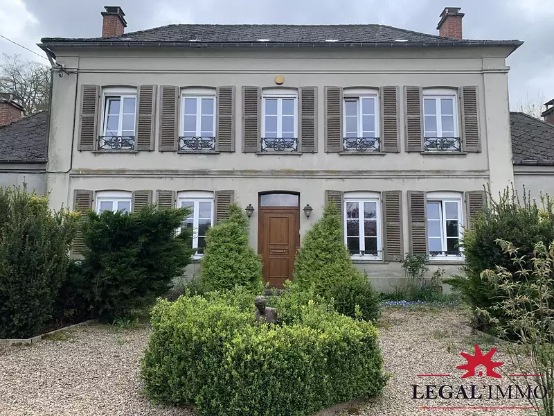 Maison, 180 m²
