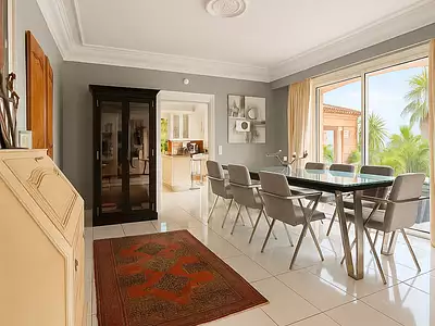 Maison, 320 m²