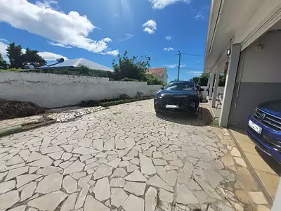 Maison, 174 m²