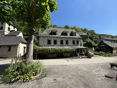 Maison, 275 m²