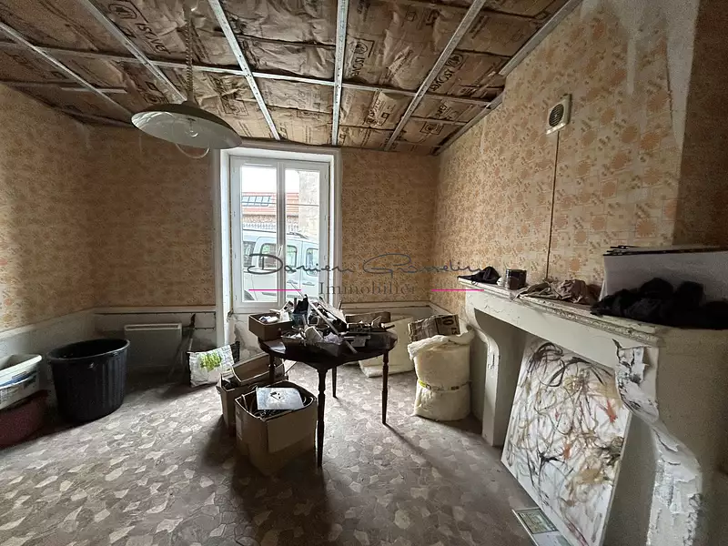 Immeuble, 76 m²