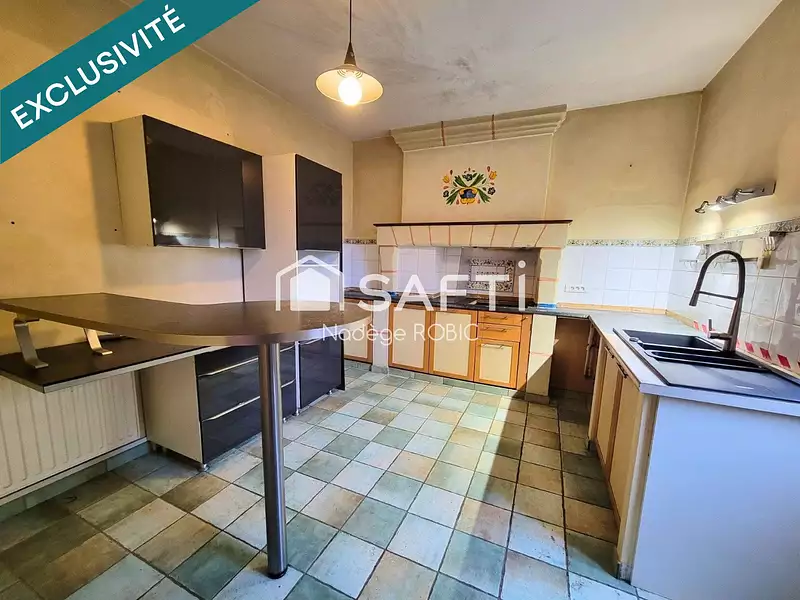 Maison, 182 m²