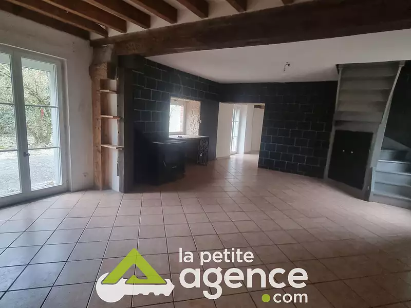 Maison, 180 m²