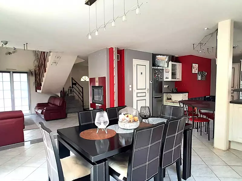 Maison, 143 m²